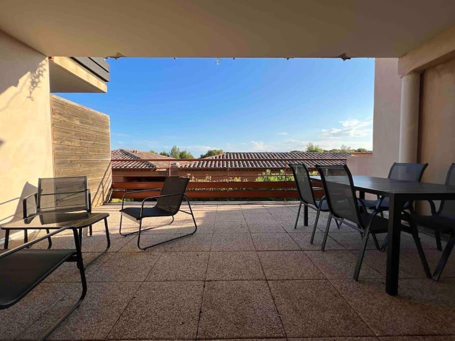 Апартаменти App Le Golf T3 Terrasse Wifi Pkg Безьє Екстер'єр фото